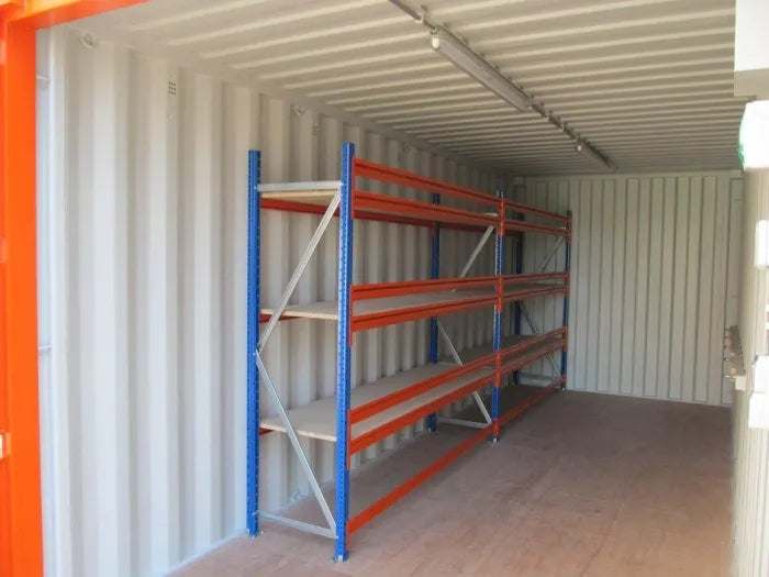 Container 20 Piedi Magazzino Attrezzato (Scaffali ed Impianto Elettrico)