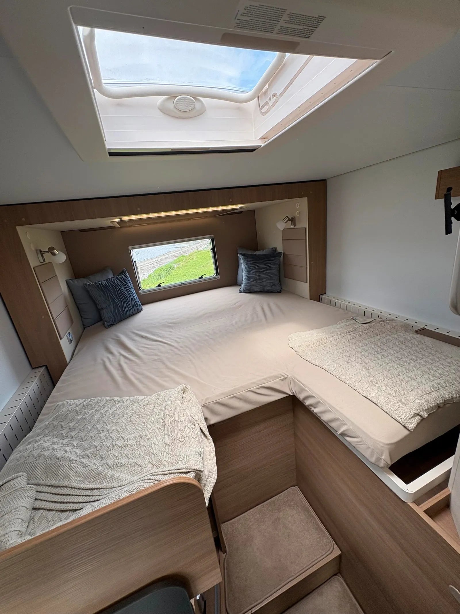 ADRIA COMPACT SLS SLIDE OUT PROFILATO