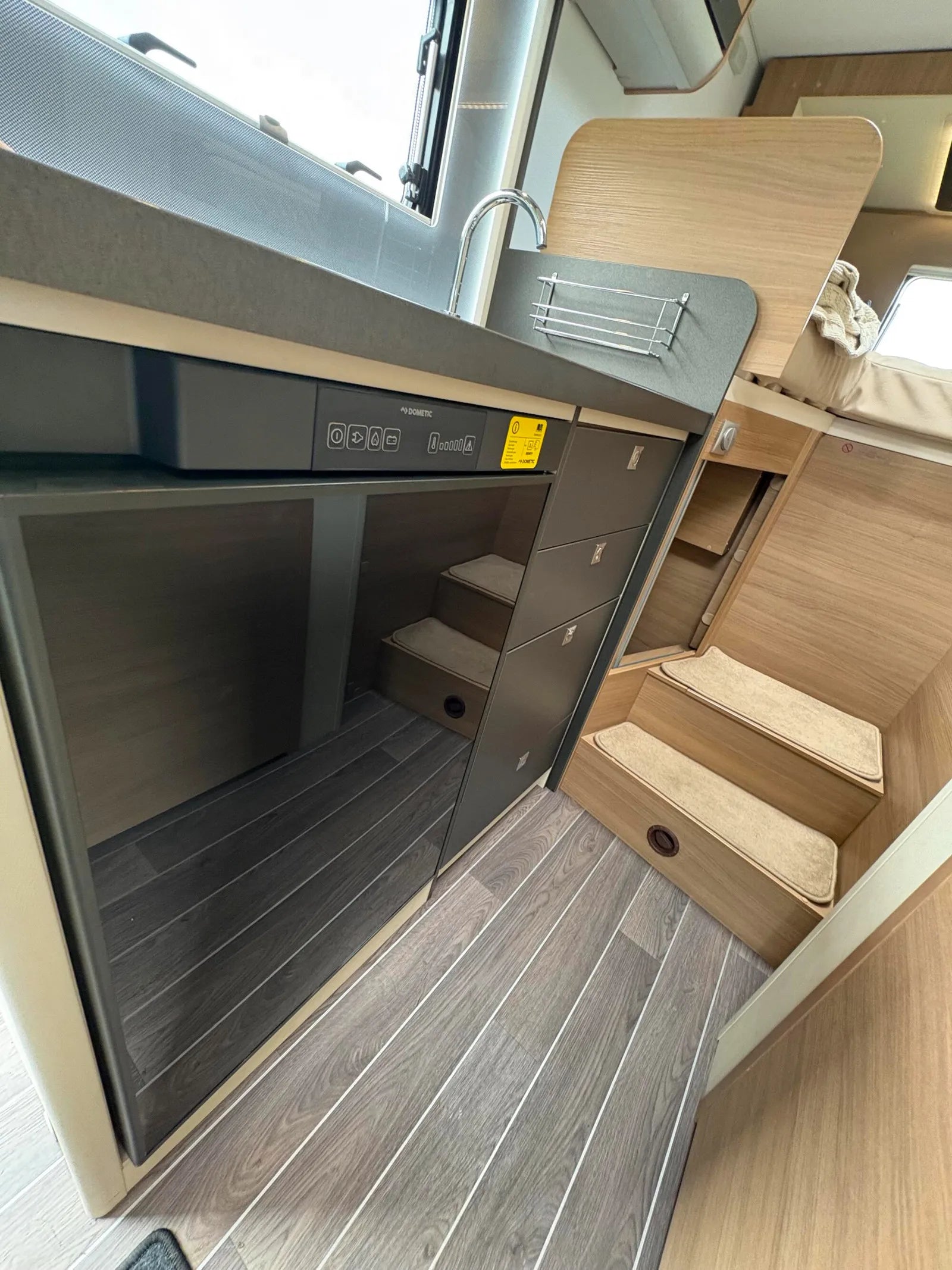 ADRIA COMPACT SLS SLIDE OUT PROFILÉ