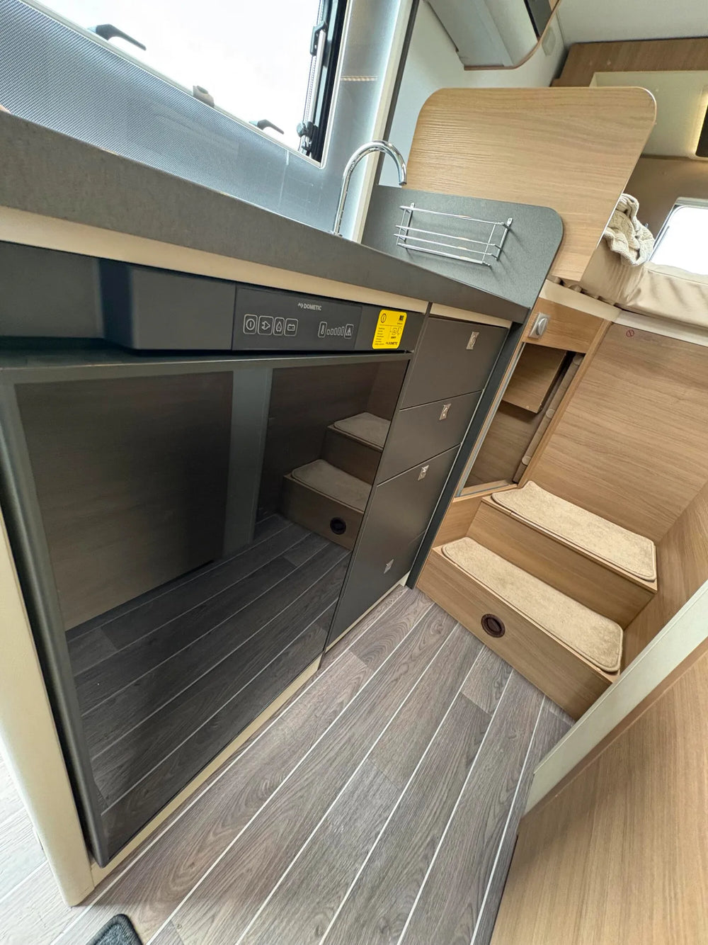 ADRIA COMPACT SLS SLIDE OUT PROFILÉ