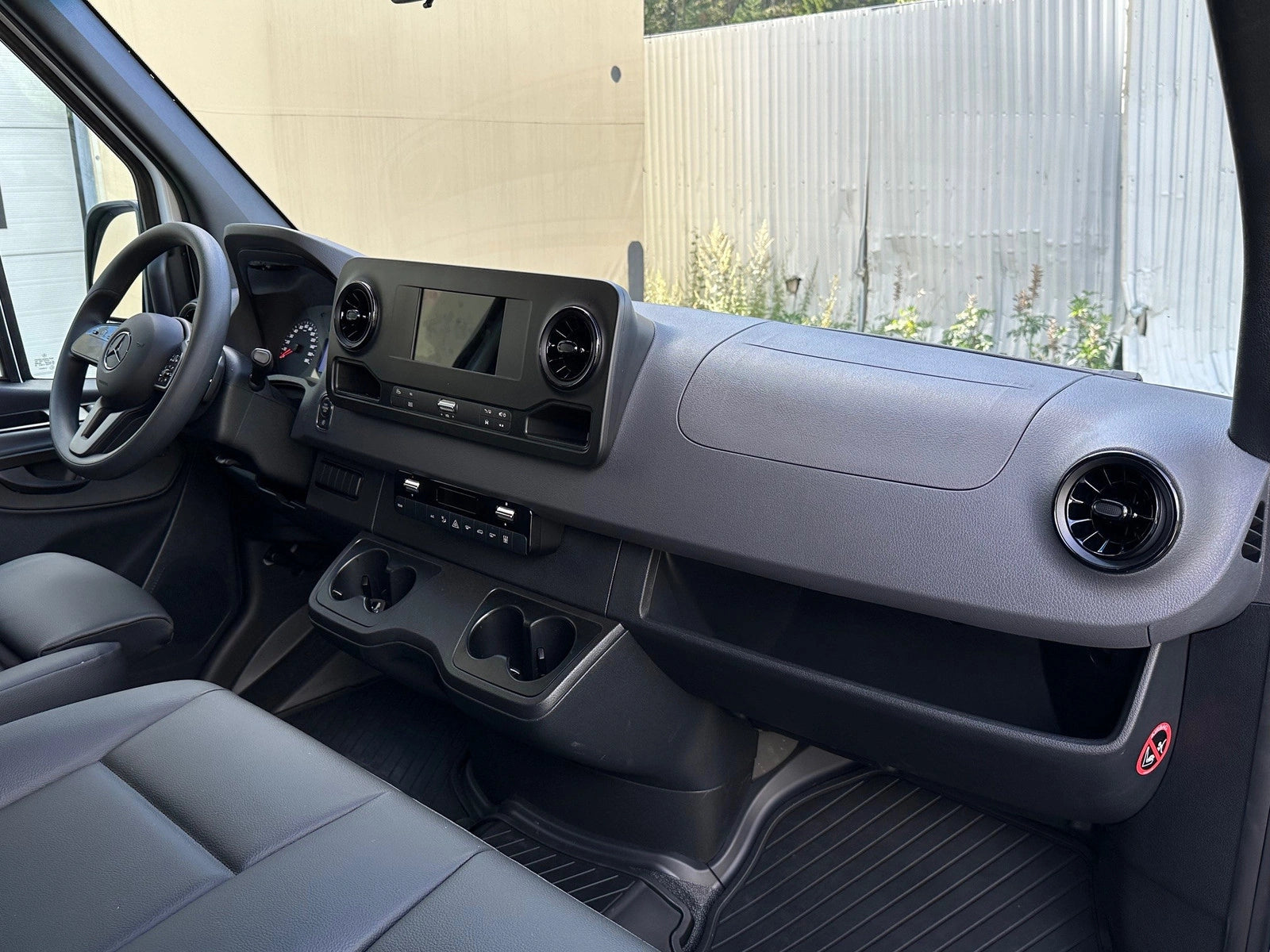 MERCEDES-BENZ SPRINTER FG III 315 CDI 43 LONG 9G-TRONIC + SOLLEVATORE SEDIA A ROTELLE