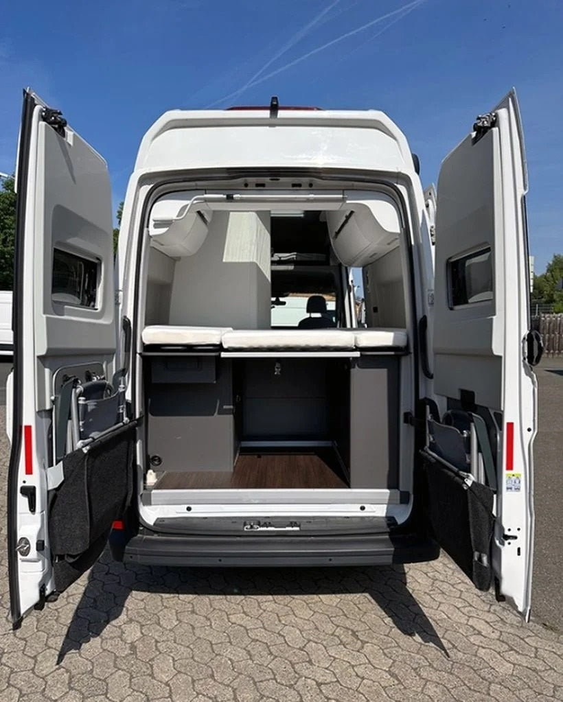 VOLKSWAGEN GRAND CALIFORNIA 600