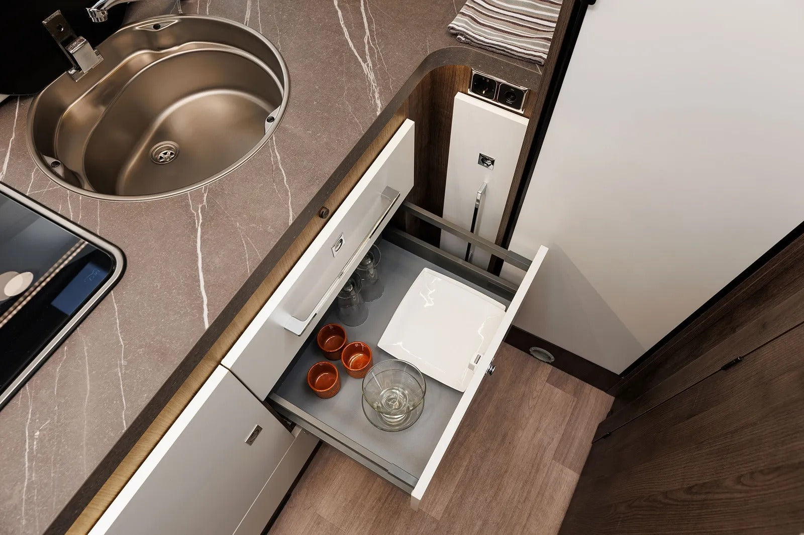 BENIMAR TESSORO T481 LIMITED