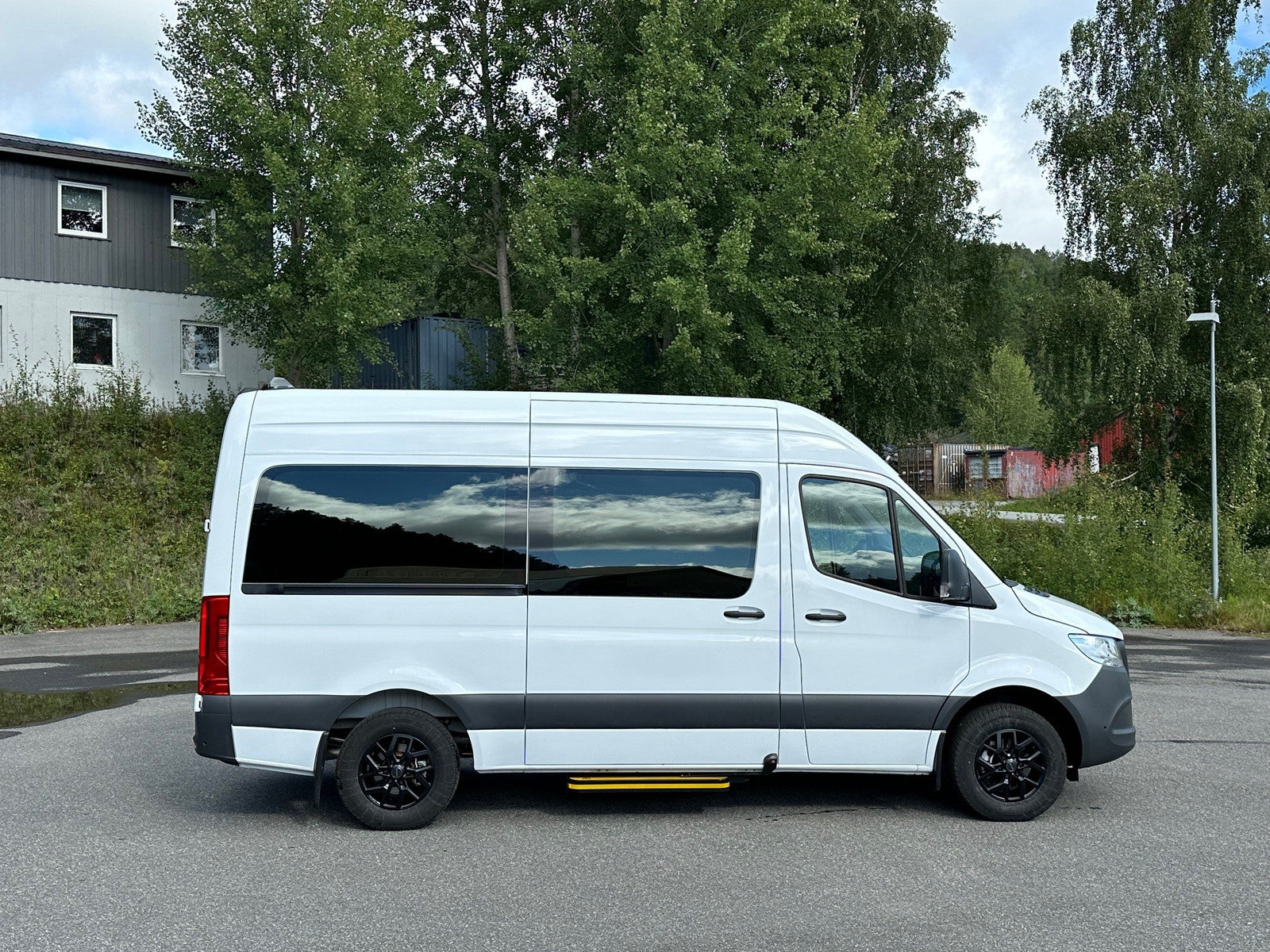 MERCEDES-BENZ SPRINTER FG III 315 CDI 43 LONG 9G-TRONIC + SOLLEVATORE SEDIA A ROTELLE