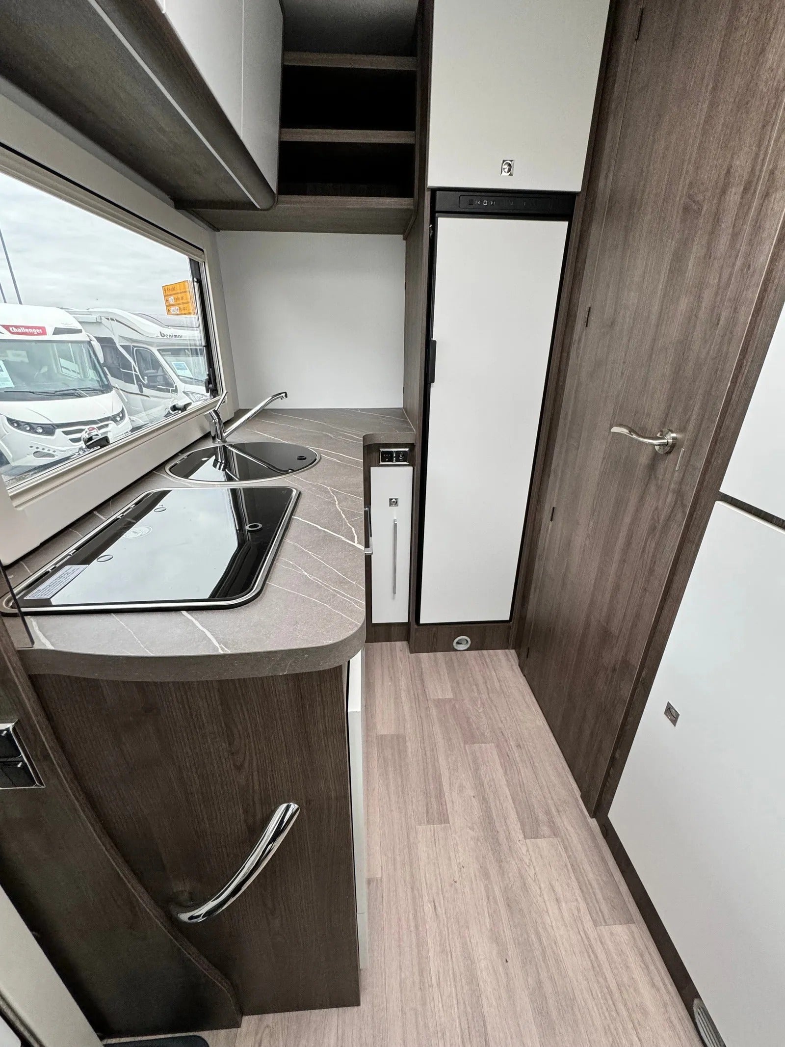 BENIMAR TESSORO T481 LIMITED