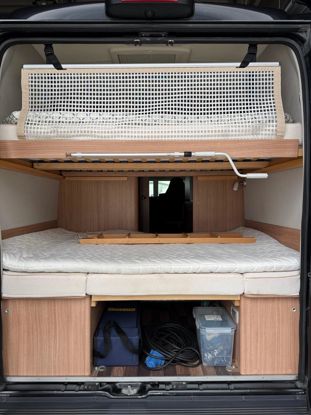 KNAUS BOXTAR FAMILY 600 - 04 POSTI LETTO