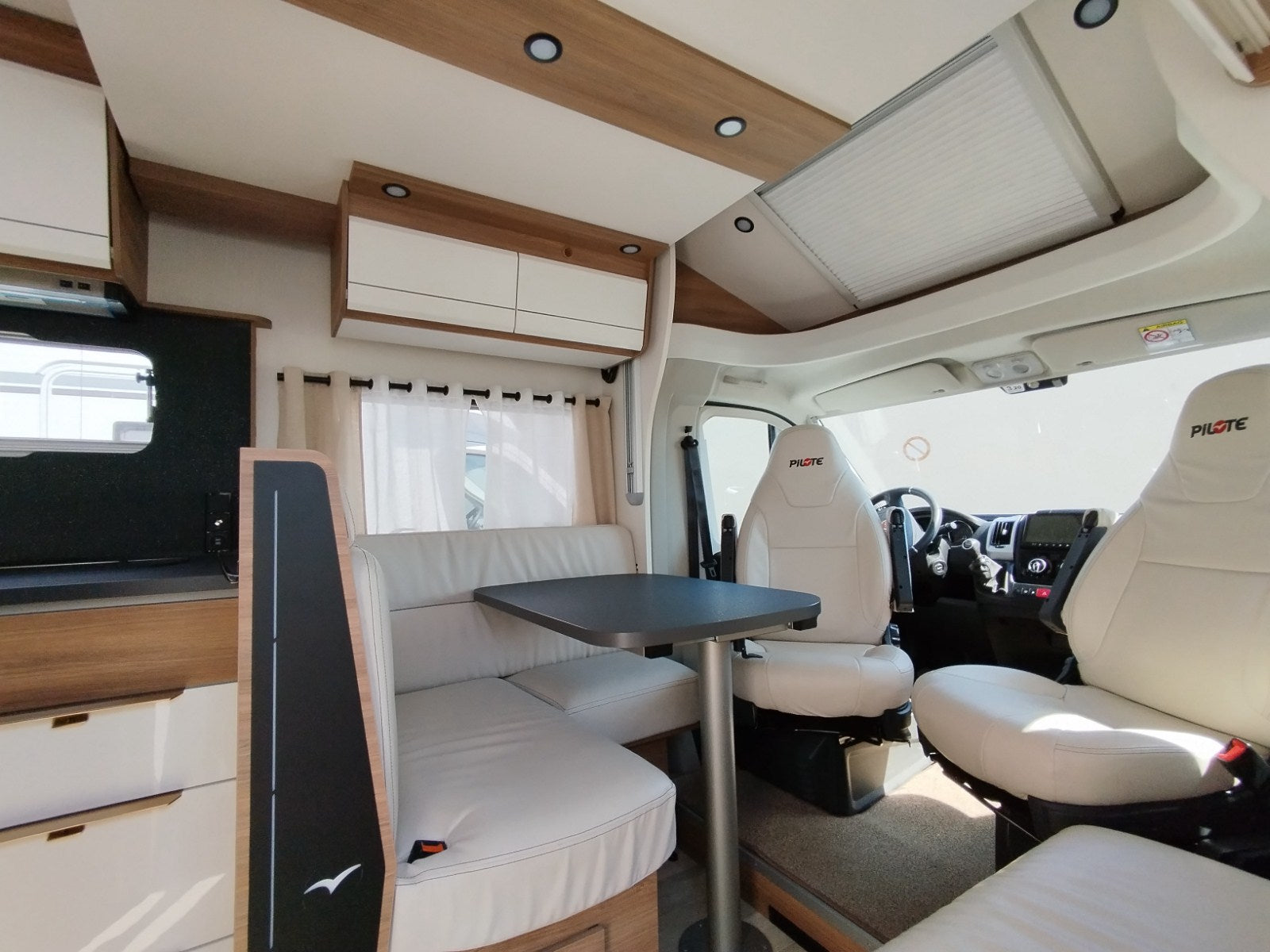 PILOTE P 746 C EXPRESSION