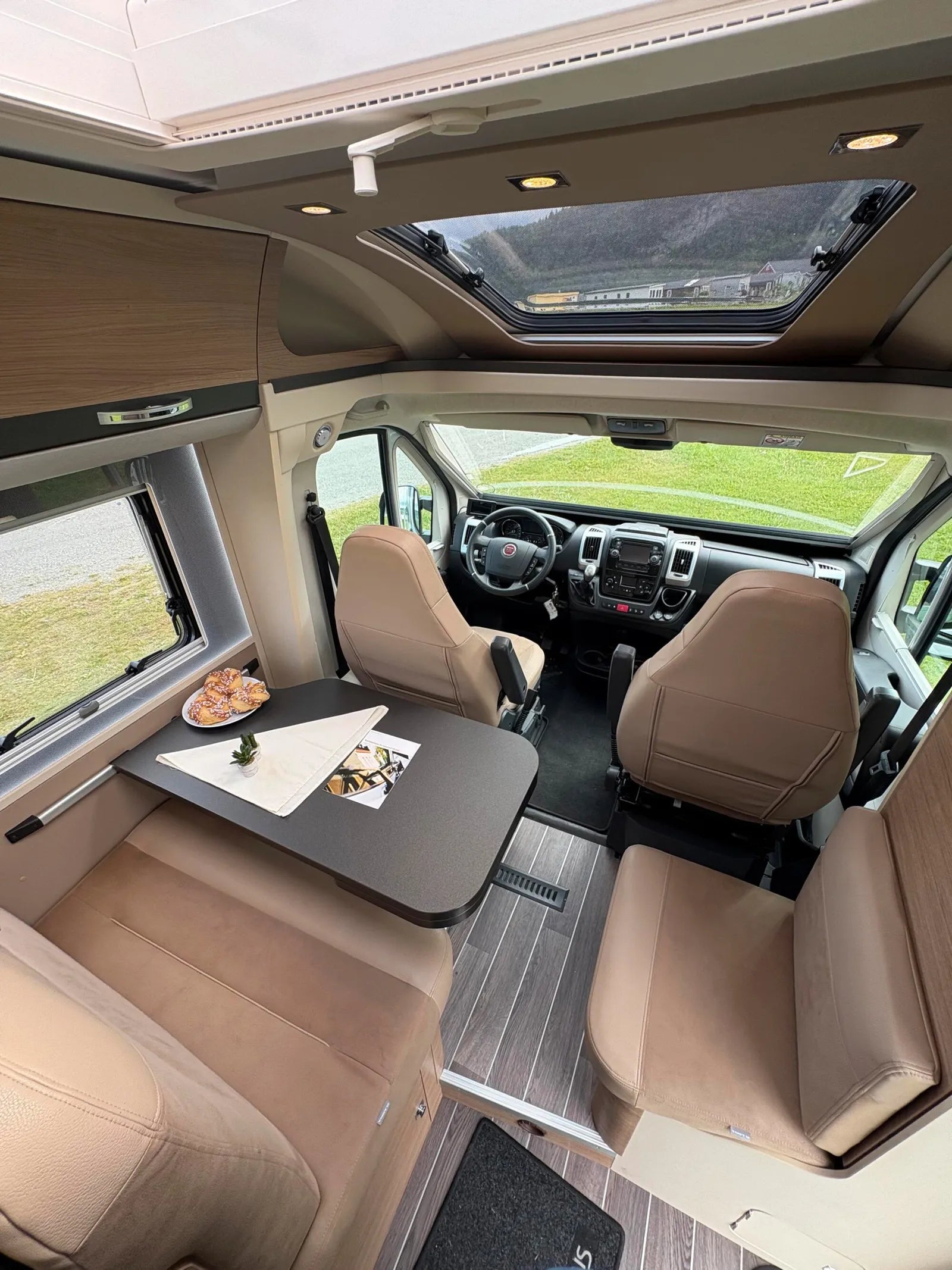 ADRIA COMPACT SLS SLIDE OUT PROFILATO