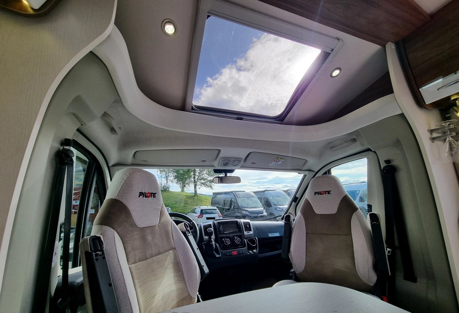 PILOTE P700 GJ ESSENZIALE