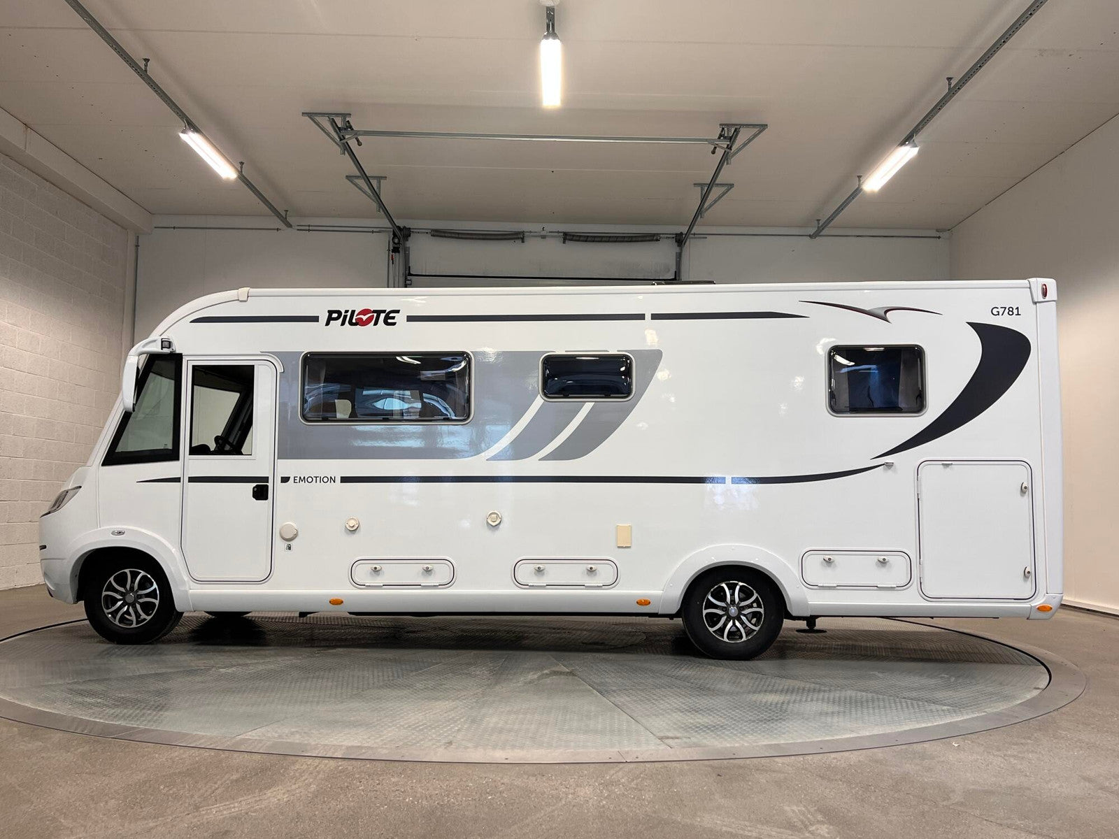 PILOTE G 781 C EMOTION