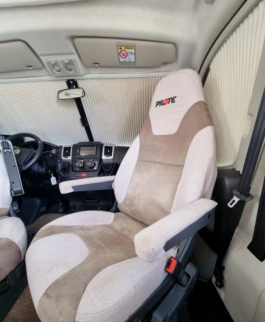 PILOTE P700 GJ ESSENZIALE