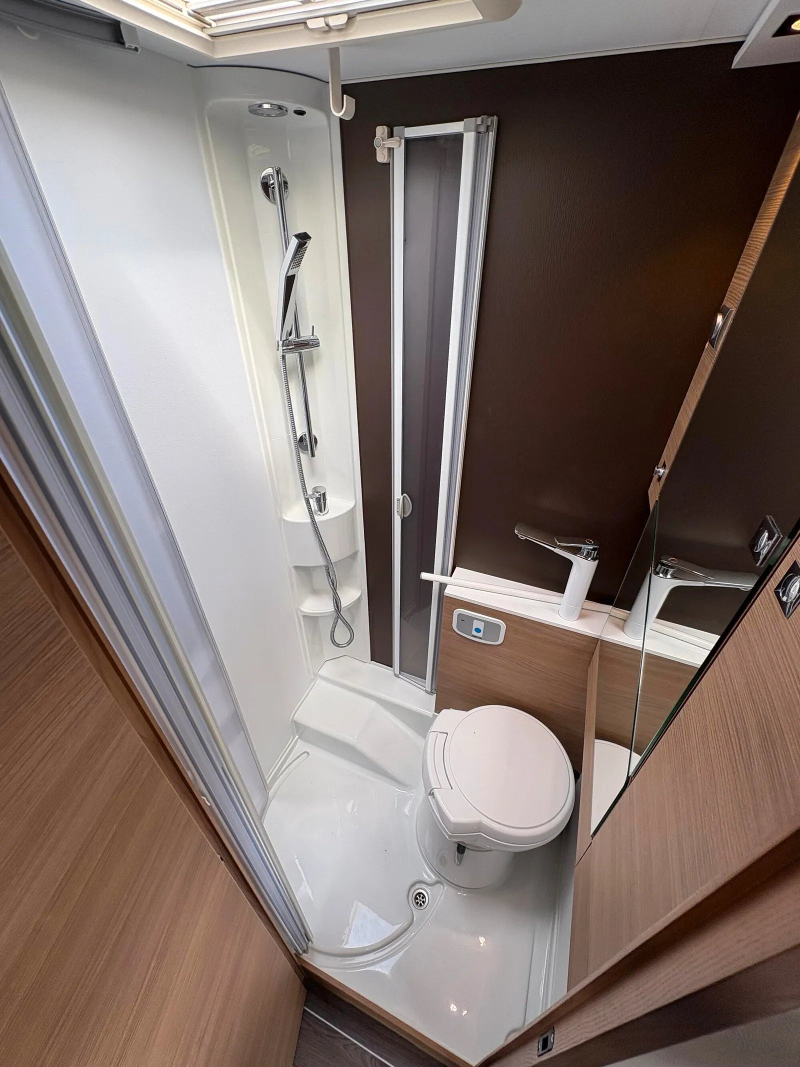 ADRIA COMPACT SLS SLIDE OUT PROFILATO