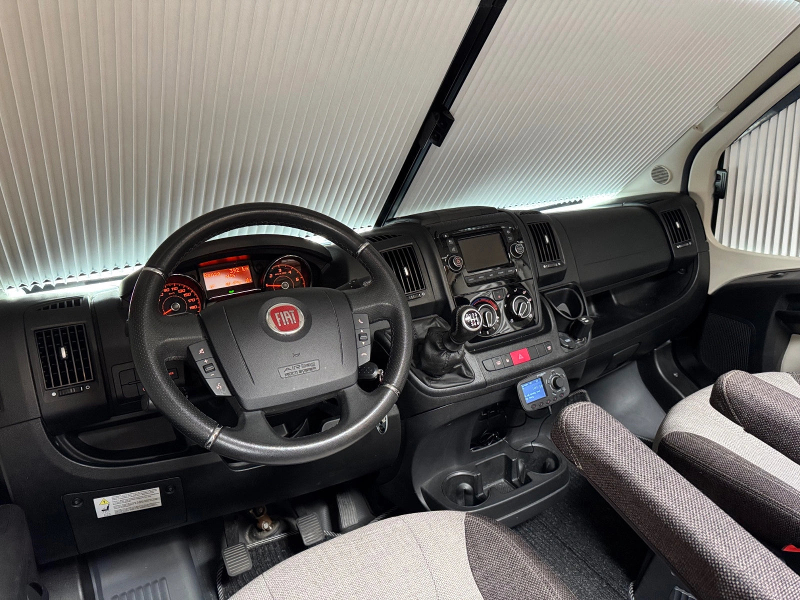 KNAUS BOXTAR FAMILY 600 - 4 POSTI LETTO