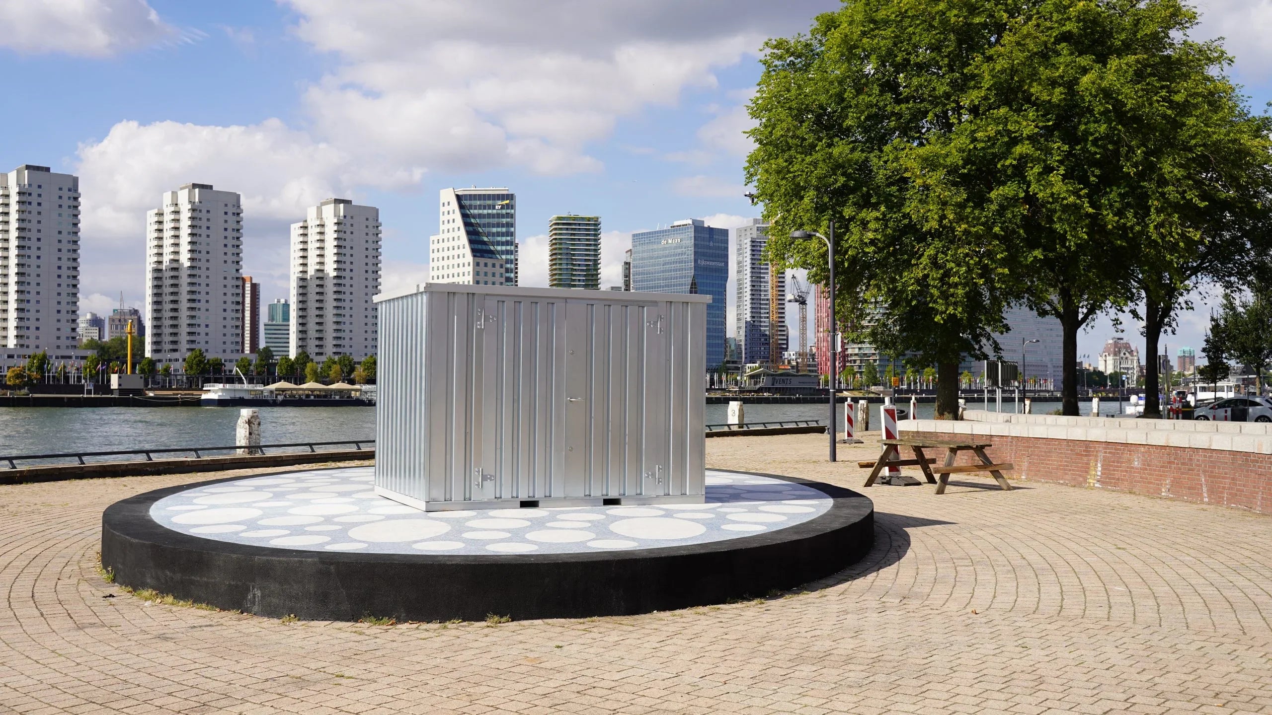 Unità di Stoccaggio Modulare 3x2m in Acciaio Zincato con Ampio Accesso Laterale